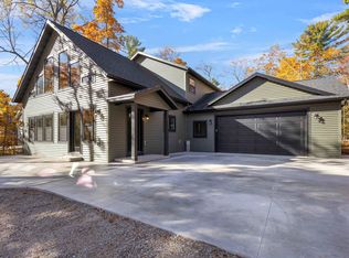 6007 Lake Shore Rd, Sturgeon Bay, WI 54235