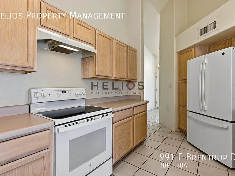 991 E Brentrup Dr — Photo 13