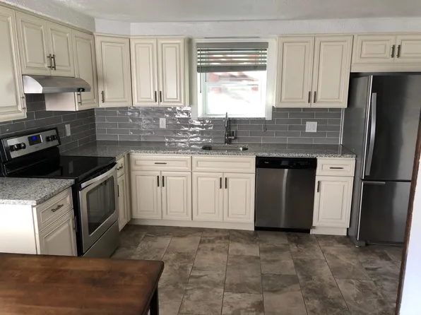 1518 9th Street image 4 of 23