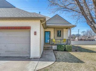 1770 Country Club Rd APT 12, El Dorado, KS 67042