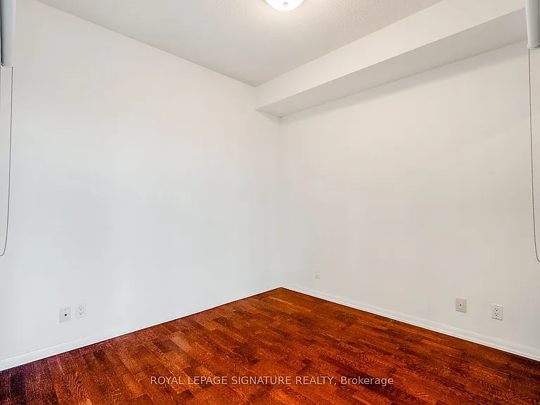 832 Bay St #2501 — Photo 5