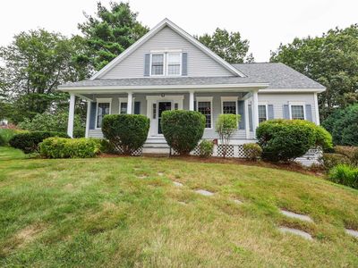 11 Mountain Road, Bedford, NH, 03110