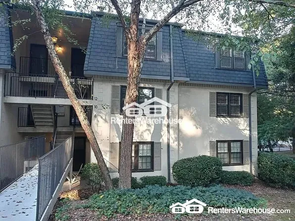 12 Glenald Way NW, Atlanta, GA 30327