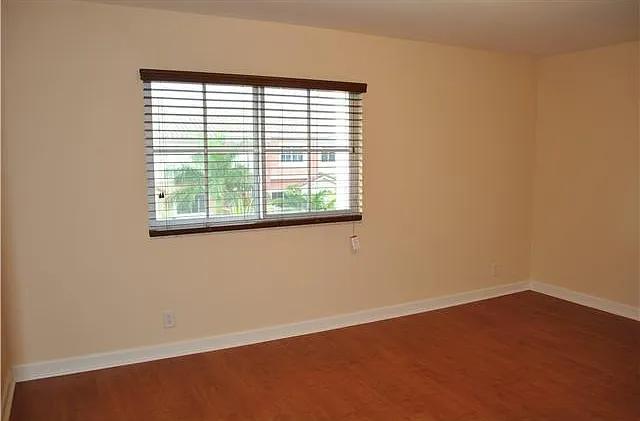 325 Bayfront Dr #325 — Photo 12