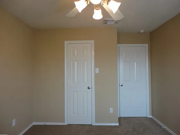 18319 Fieldbluff Ln — Photo 11