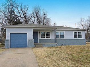 1655 S Ash Pl W, Broken Arrow, OK 74012