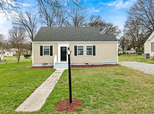 3019 Sherbourne Rd, North Chesterfield, VA 23237