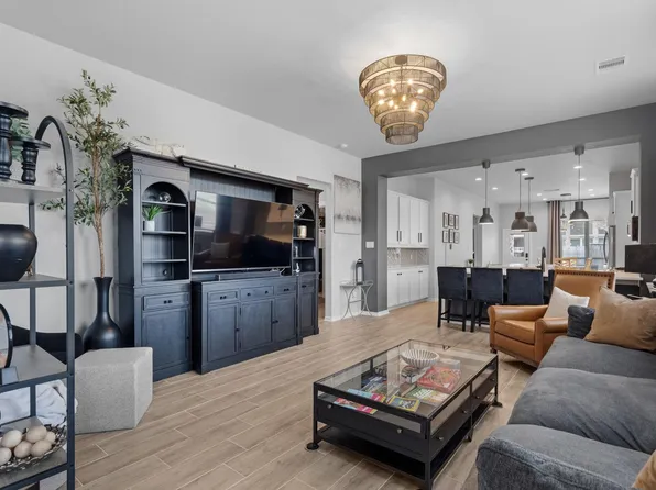 6027 Bristol Spur Ln, Katy, TX 77493