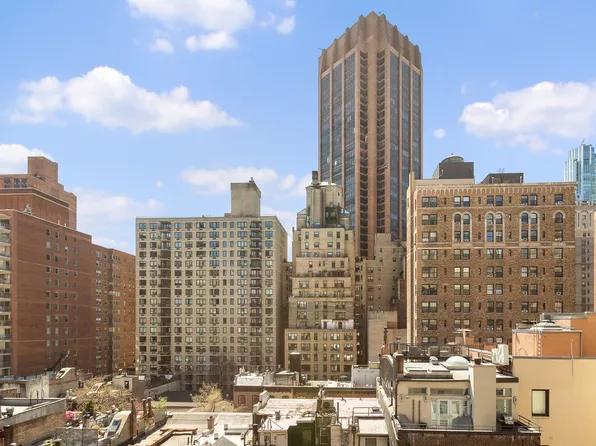 110 East 36th Street 9F image 2 of 7