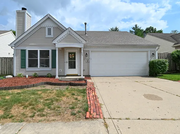 347 Lake Ridge Ln, Greenwood, IN 46142
