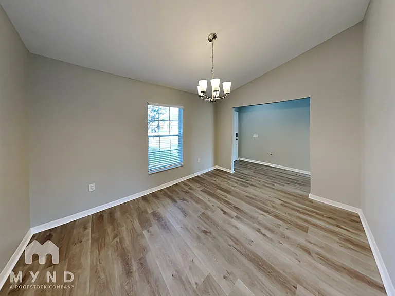 3189 Thoroughbred Loop N — Photo 8