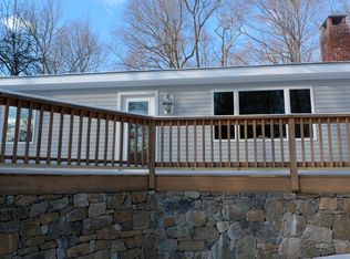 170 Oscaleta Rd, Ridgefield, CT 06877