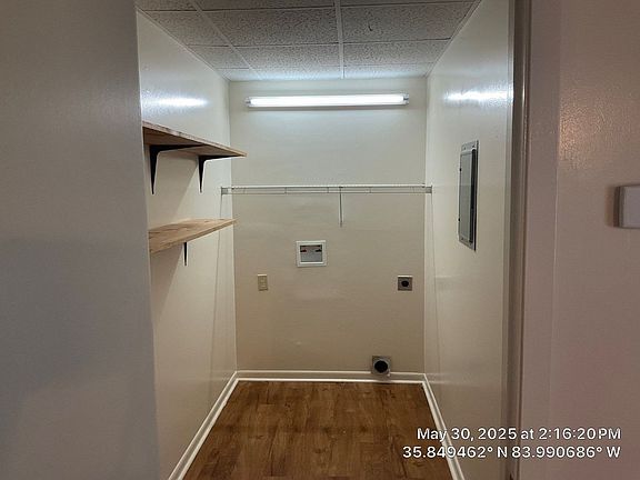 4th image of 3708 Moss Ln #3708M