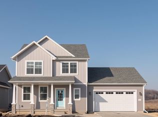 2032 Autumn Lake Pky, Madison, WI 53718