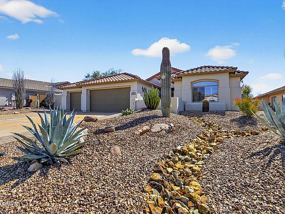 3rd image of 6544 S FOOTHILLS Drive