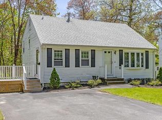 29 Pinehurst Ave, Brockton, MA 02302