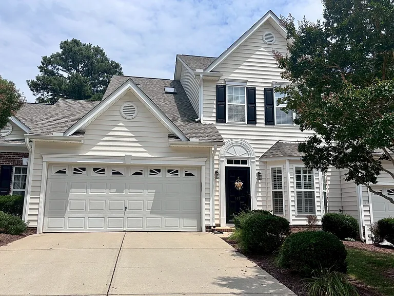 143 Hilda Grace Ln — Photo 1