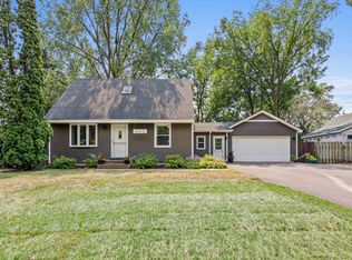 452 109th Ave NW, Coon Rapids, MN 55448