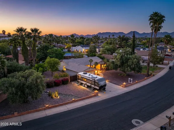 5012 E Winchcomb Drive, Scottsdale, AZ 85254