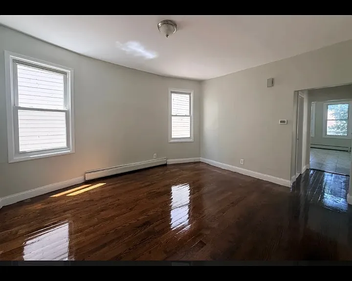 203 N 15th St #3L — Photo 11