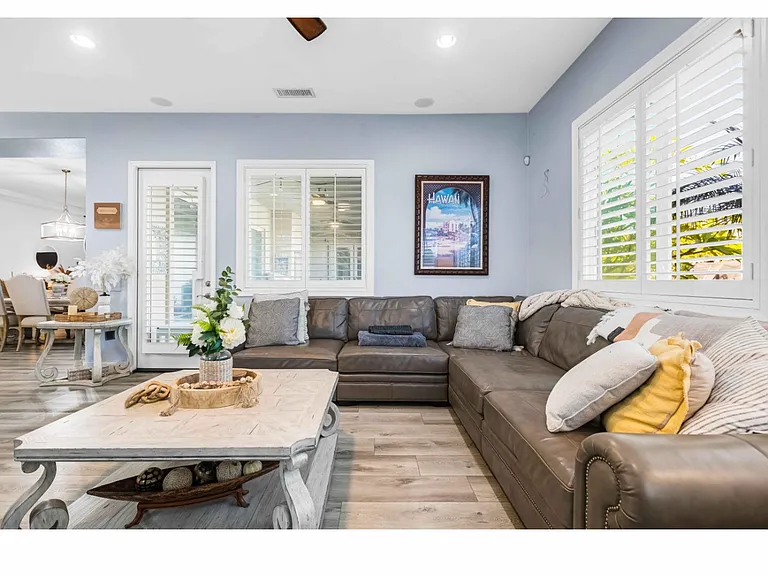 79720 Amalfi Dr — Photo 6
