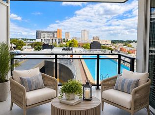 28 Allegheny Ave APT 807, Towson, MD 21204