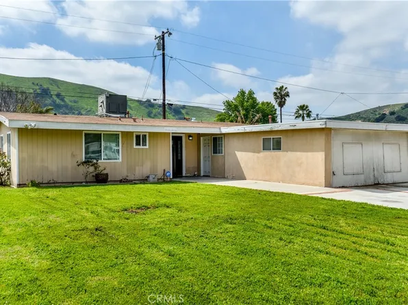 1904 Fleming St, Pomona, CA 91766