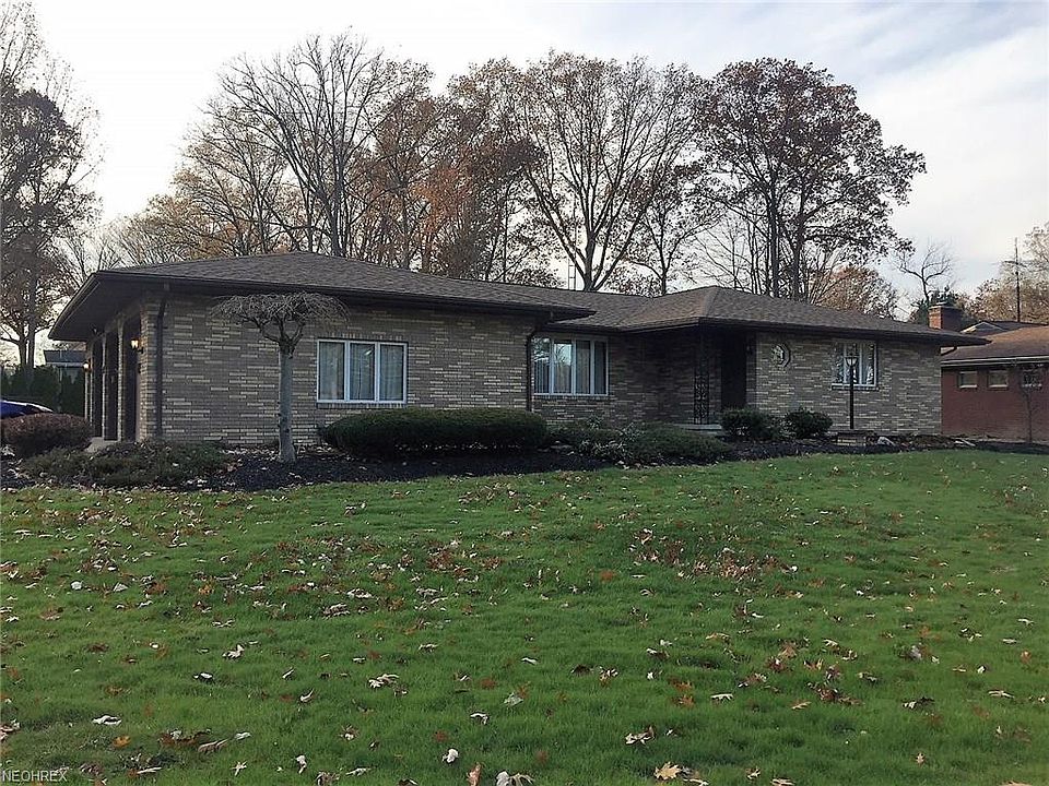 1st image of 3929 Southwood Dr SE