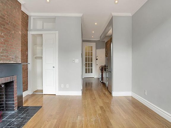 2nd image of 51 Leroy St APT 4A
