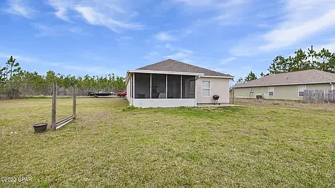 Building Photo - 11830 Raintree Dr