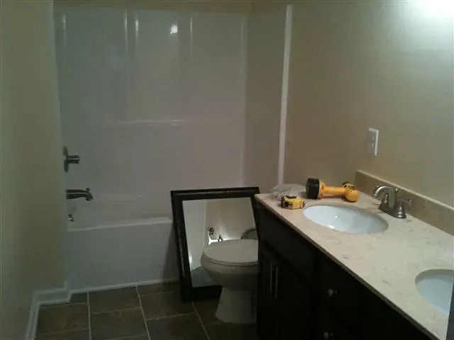 213 Wright Ave — Photo 7