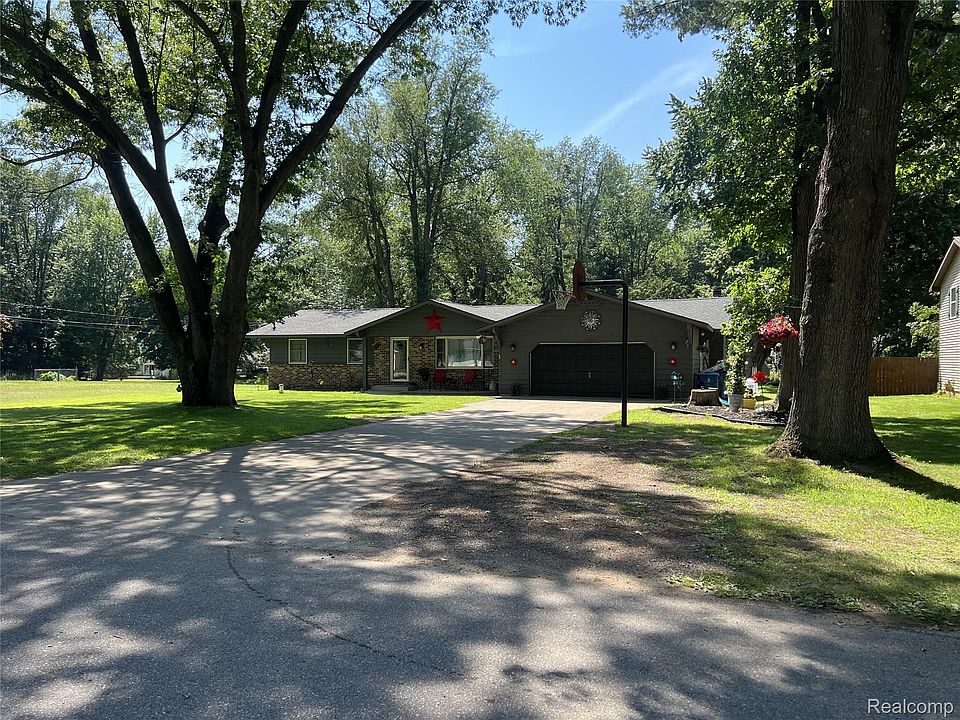 1st image of 1439 Ivanhoe Rd