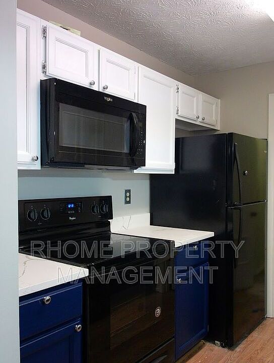 1st image of 1415 Tuxworth Cir