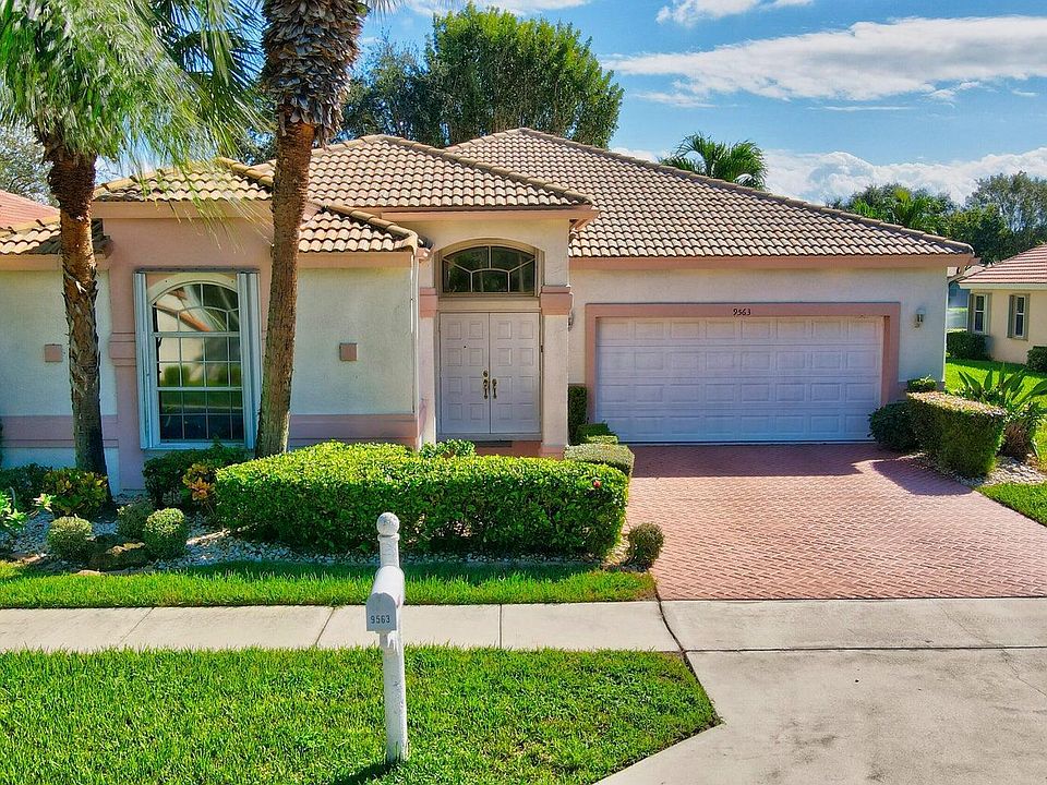 1st image of 9563 Arbor View Drive N
