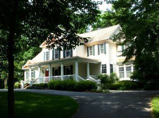 15255 Ridge Hunt Dr, Woodbine, MD 21797