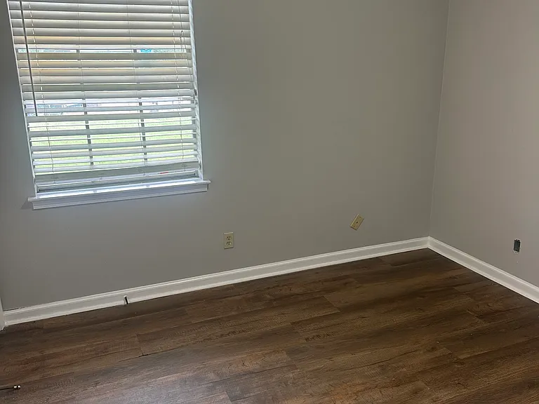 3029 Dobbs Cir — Photo 11