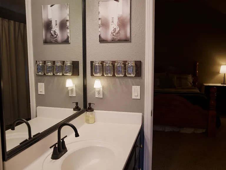 13217 Springcreek Dr — Photo 18