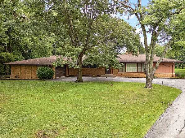 7820 Laguna Ln, Orland Park, IL 60462