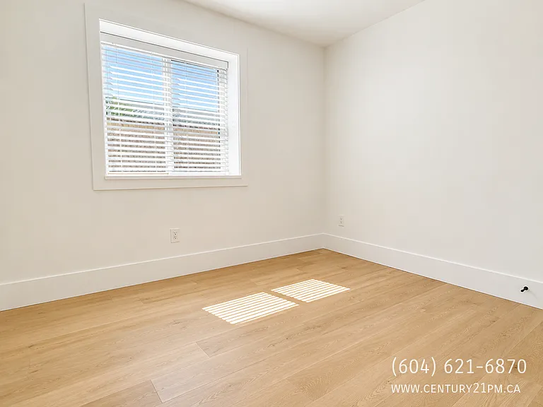 8227 14th Ave #1 — Photo 7