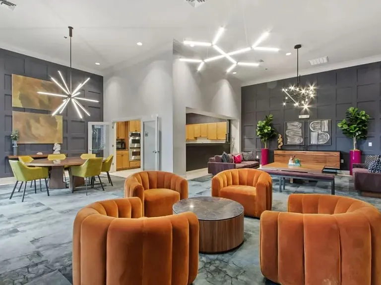 Residence at Tribeca — Photo 2