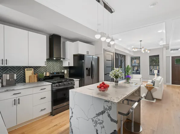 3459 Kennedy Boulevard image 3 of 33