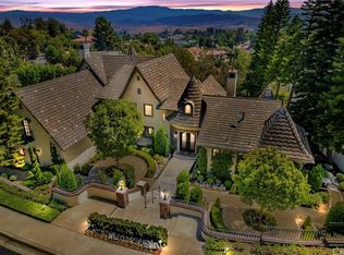 10082 Sunrise Ln, Santa Ana, CA 92705