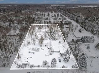 4249 S Hilton Park Rd, Fruitport, MI 49415