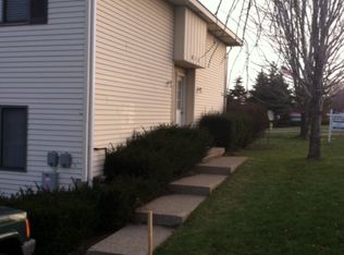 815 E 16th St APT 4, Holland, MI 49423