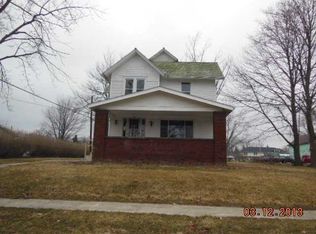 114 W Oak St, Oak Harbor, OH 43449