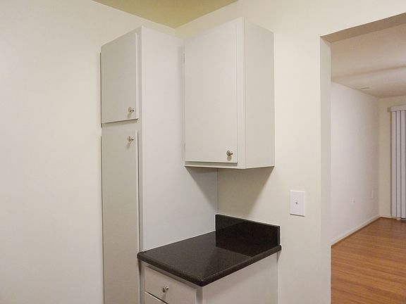 5th image of 13112 Millhaven Pl #3-L