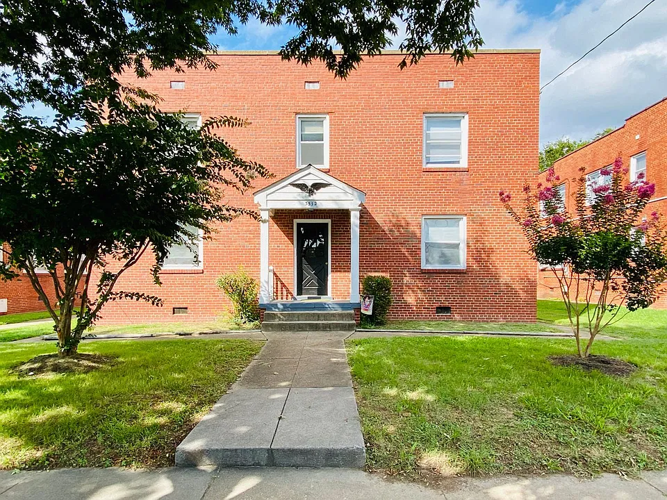 3532 Floyd Avenue