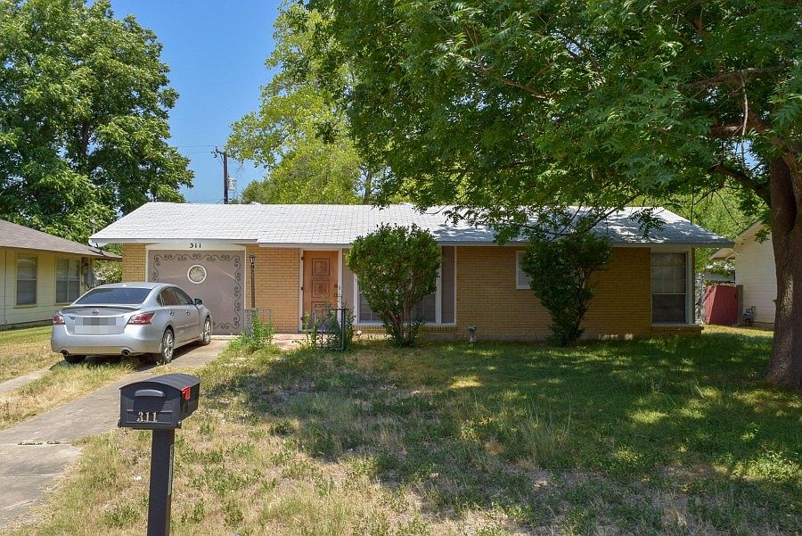 1st image of 311 Cicero Dr
