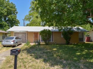 311 Cicero Dr, San Antonio, TX 78218