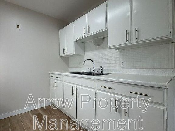 4th image of 823 N 6th St Unit 304